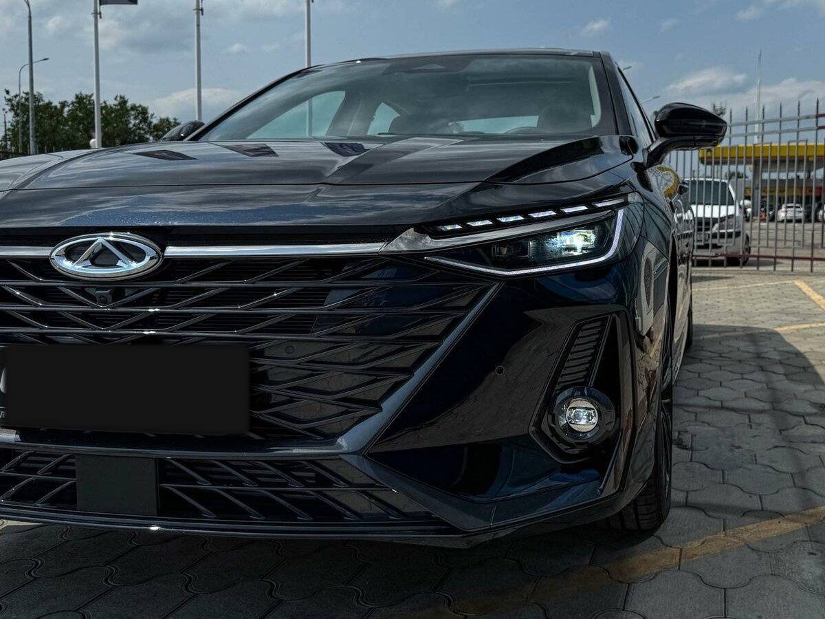 Chery Arrizo 8 2024 года с пробегом. Фото: #5