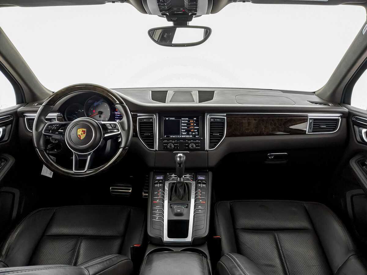 Porsche Macan 2015 года с пробегом. Фото: #11