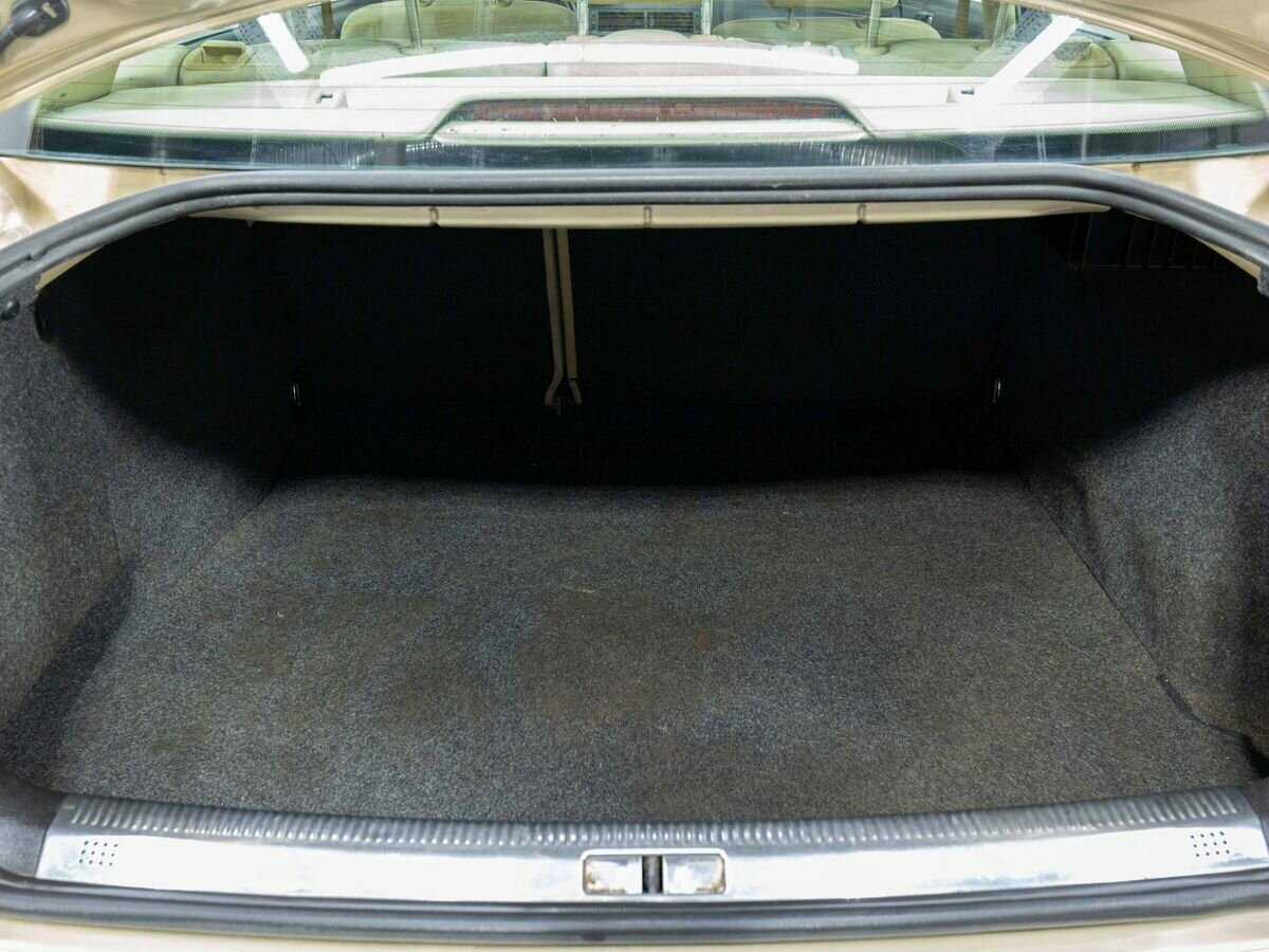 Volkswagen Passat 2001 года с пробегом. Фото: #18