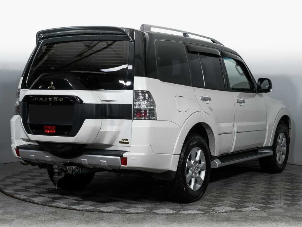 Mitsubishi Pajero 2021 года с пробегом. Фото: #4