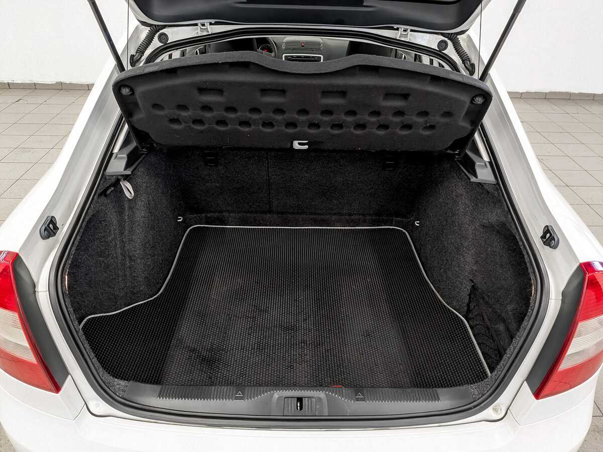 Skoda Octavia 2013 года с пробегом. Фото: #9