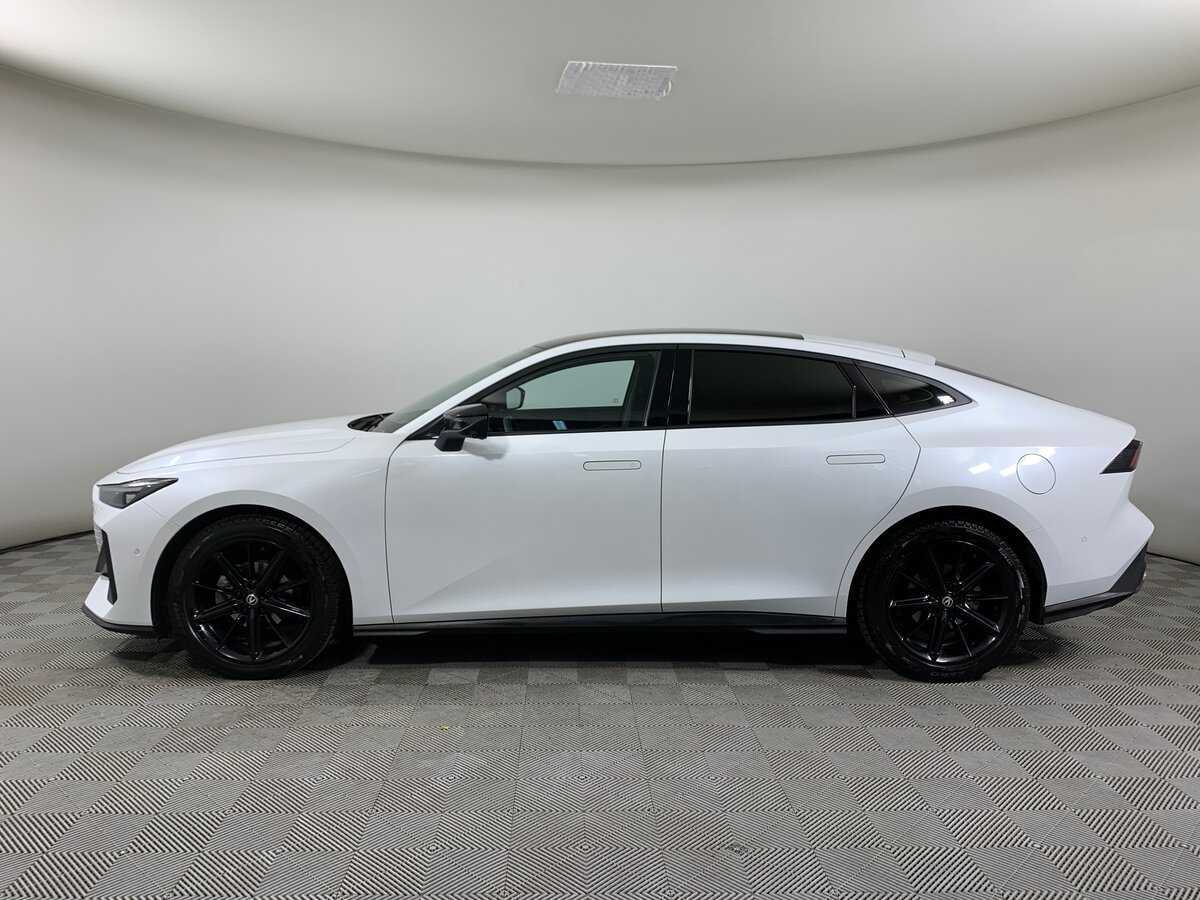 Changan UNI-V 2024 года с пробегом. Фото: #7