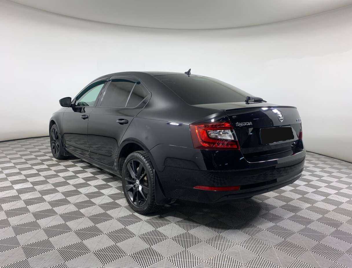 Skoda Octavia 2018 года с пробегом. Фото: #6