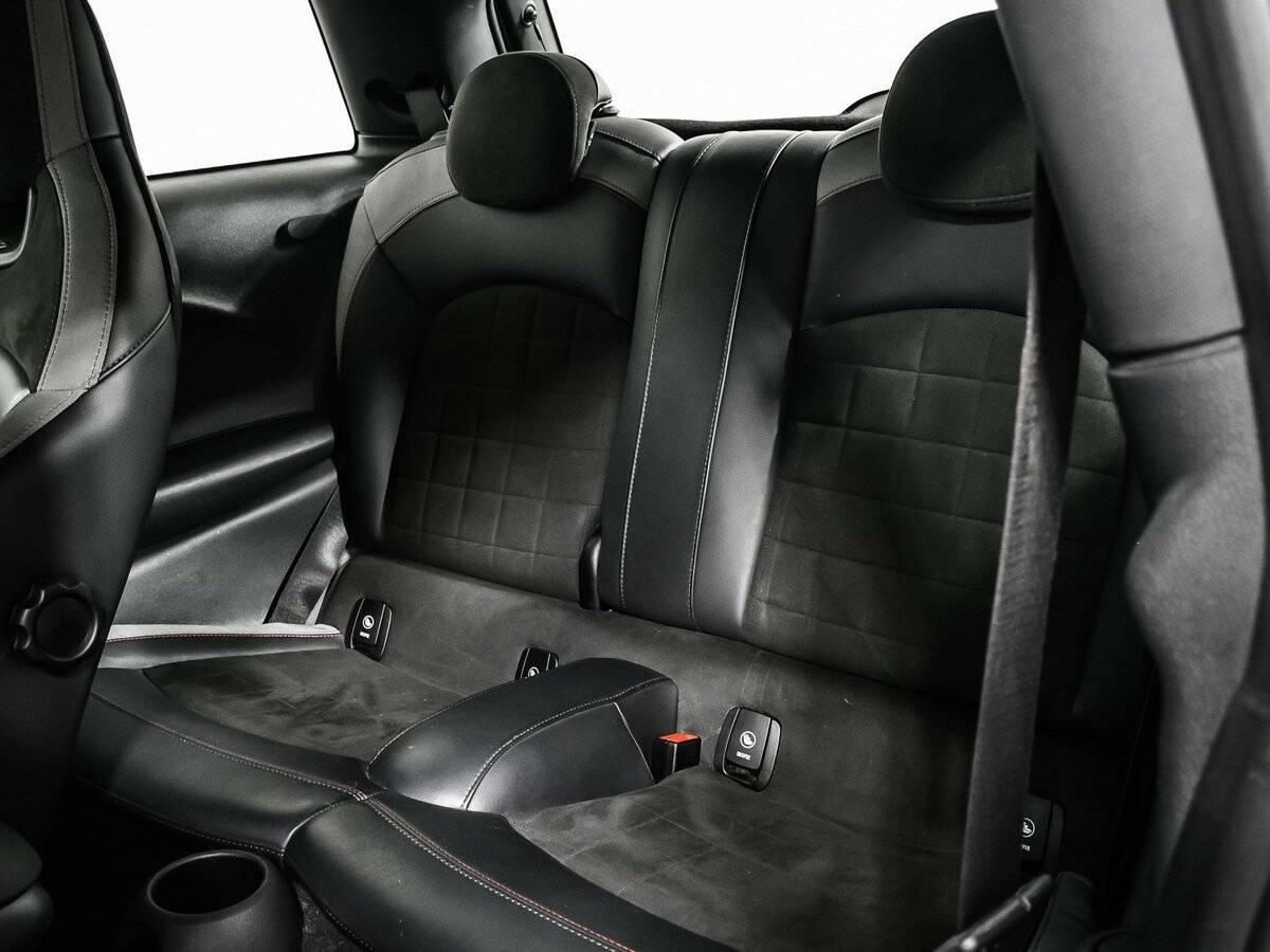 Mini Hatch 2019 года с пробегом. Фото: #11