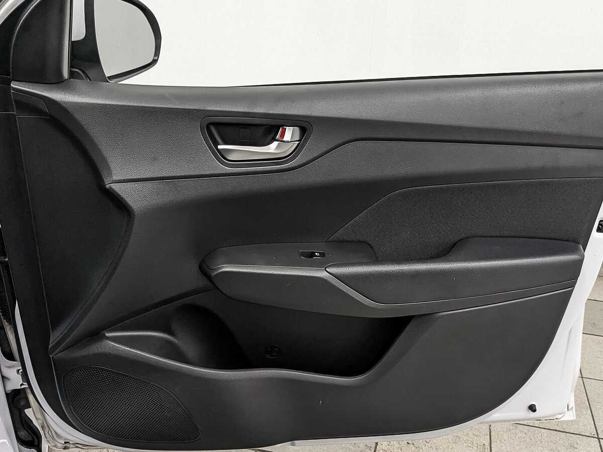 Hyundai Solaris 2021 года с пробегом. Фото: #24