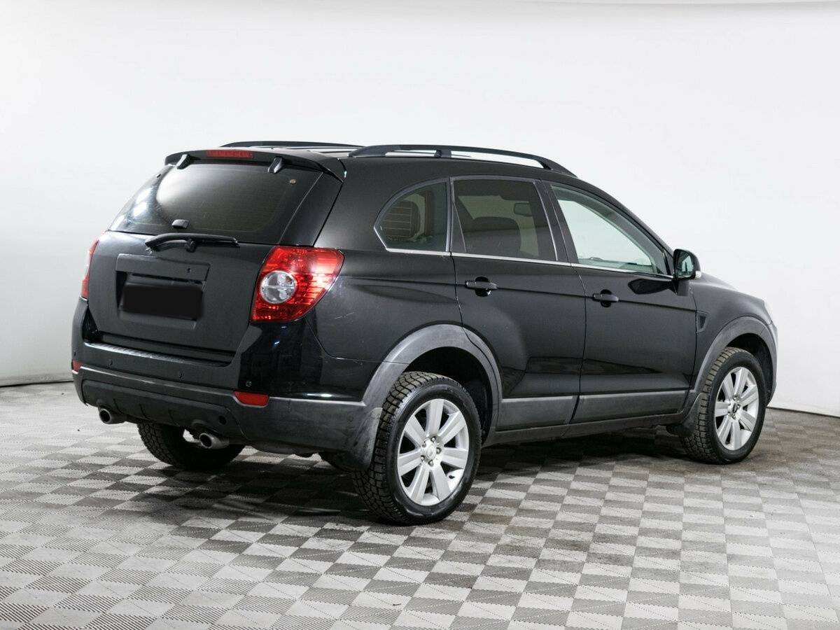 Chevrolet Captiva 2008 года с пробегом. Фото: #4