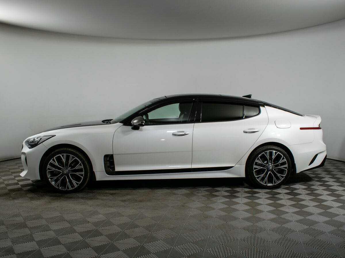 Kia Stinger 2018 года с пробегом. Фото: #7