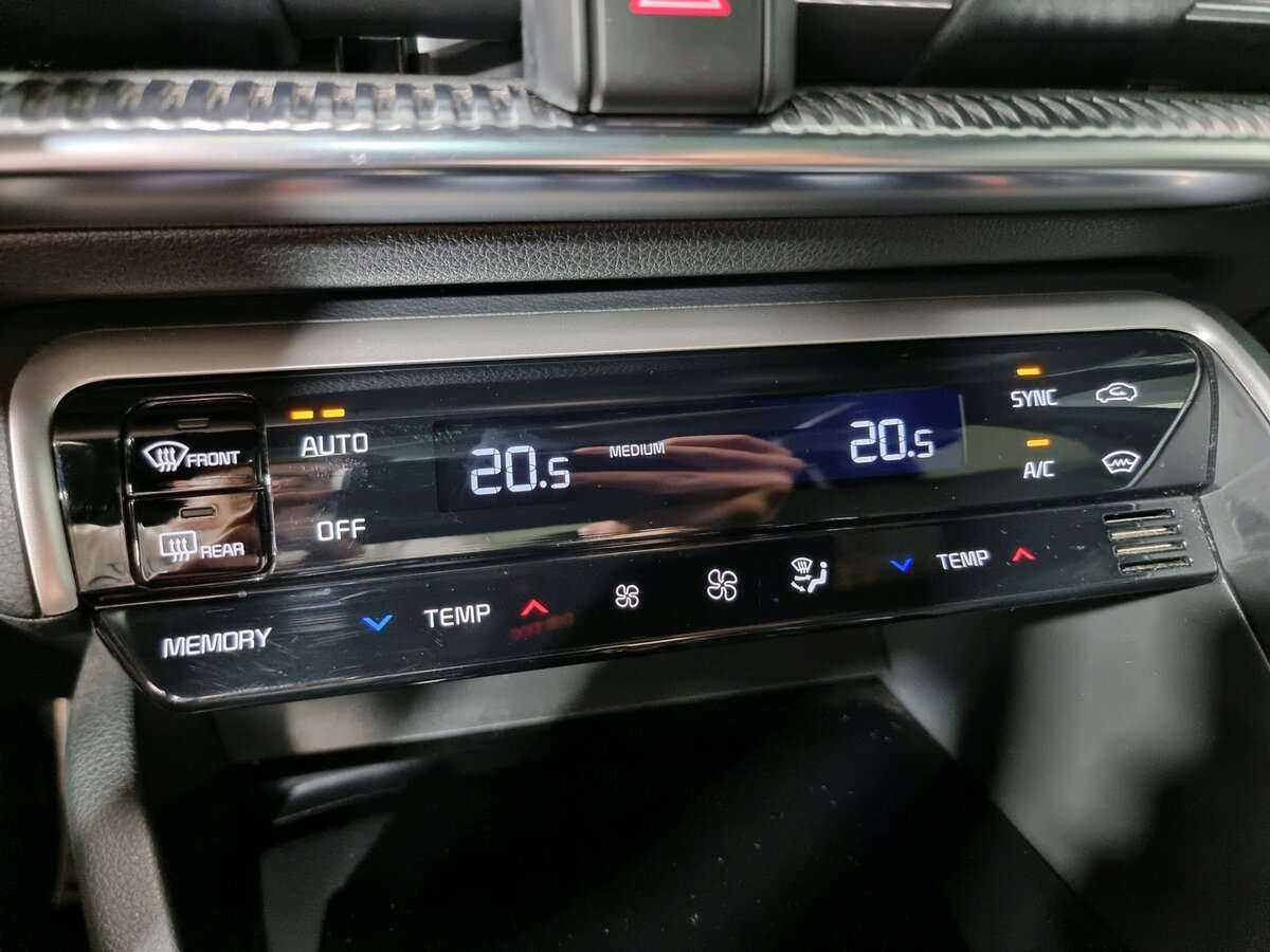 Kia K5 2021 года с пробегом. Фото: #18