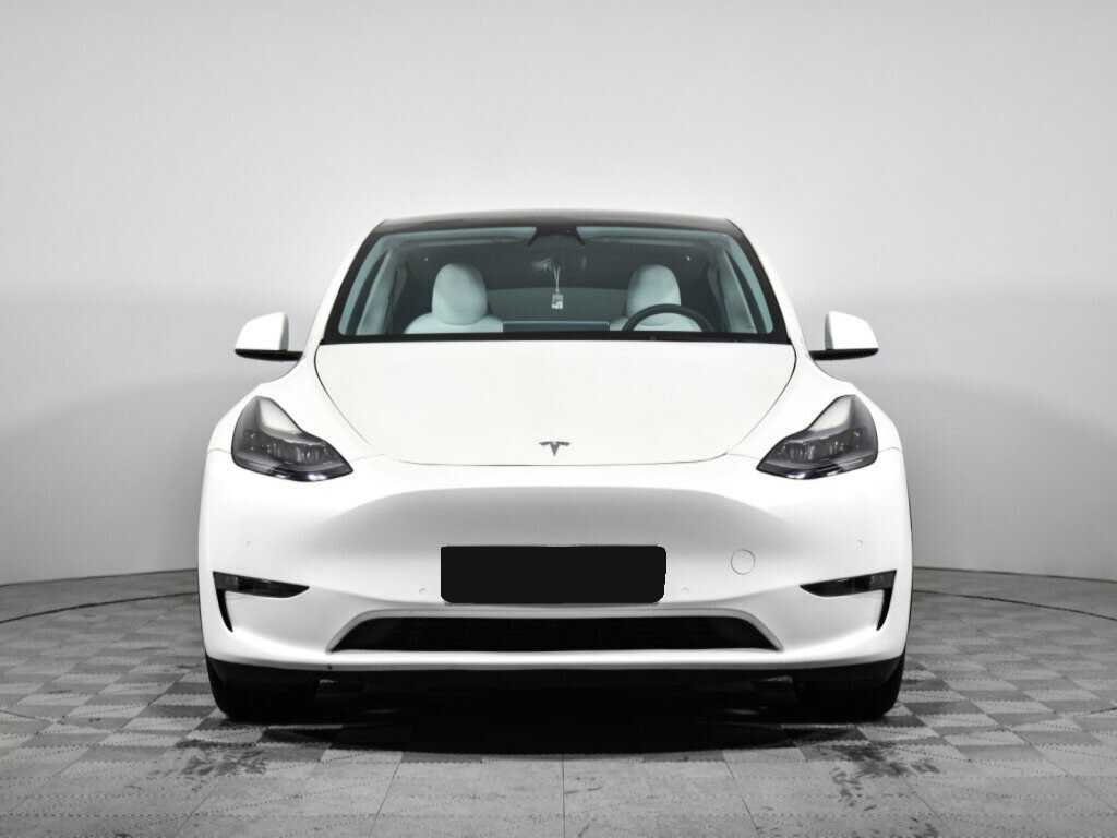 Tesla Model Y 2022 года с пробегом. Фото: #1