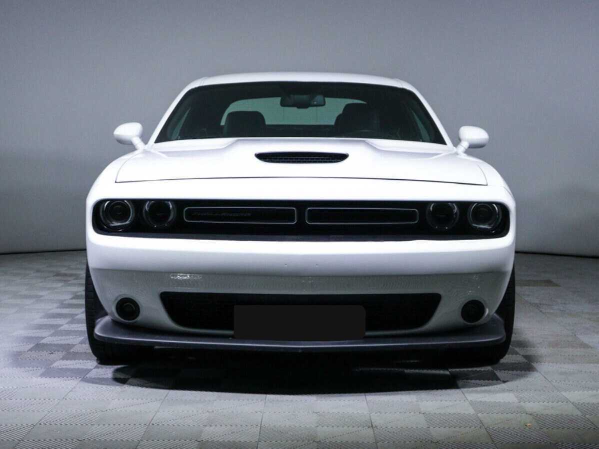 Dodge Challenger 2022 года с пробегом. Фото: #1