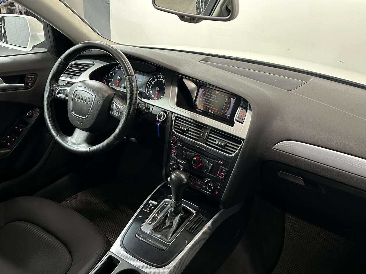 Audi A4 2011 года с пробегом. Фото: #10