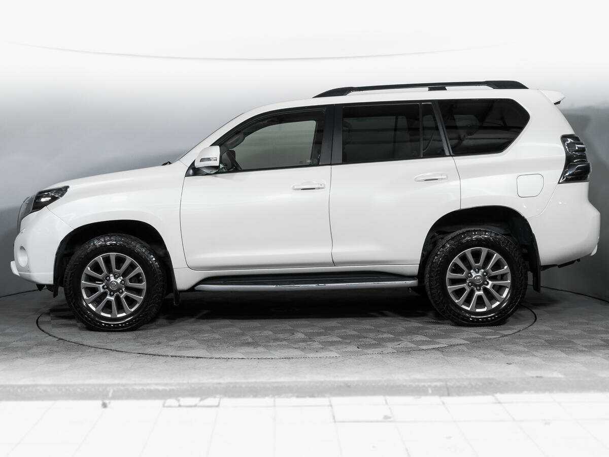 Toyota Land Cruiser Prado 2017 года с пробегом. Фото: #7