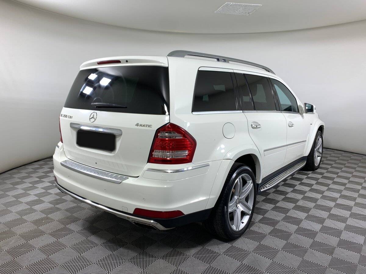 Mercedes-Benz GL-Класс 2011 года с пробегом. Фото: #4