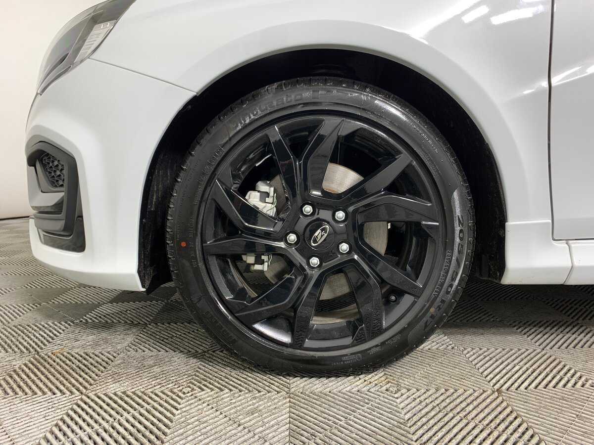 Lada (ВАЗ) Vesta 2024 года с пробегом. Фото: #8