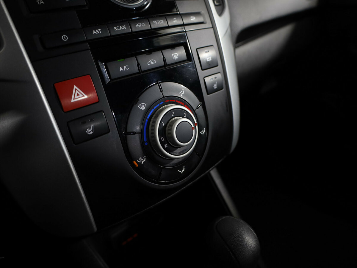 Kia Venga 2012 года с пробегом. Фото: #15