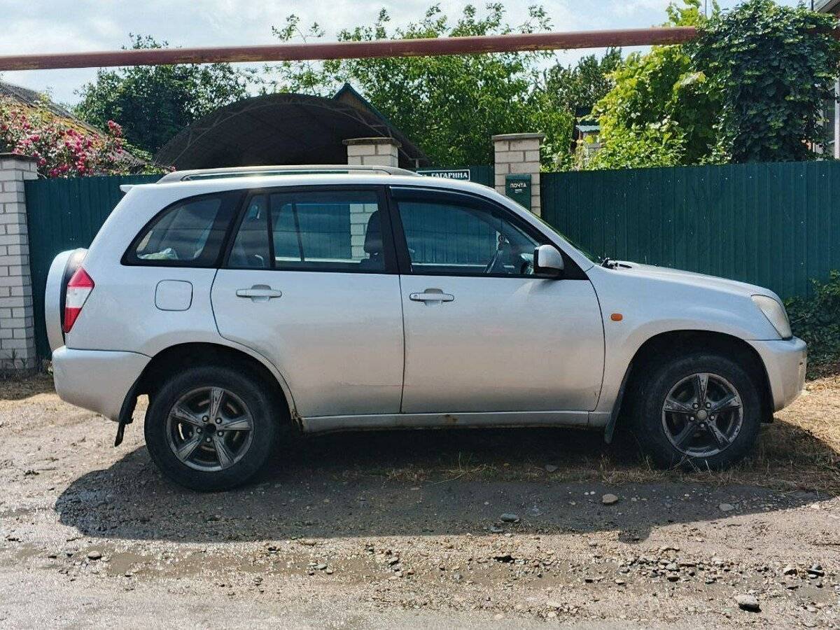 Chery Tiggo (T11) 2008 года с пробегом. Фото: #2