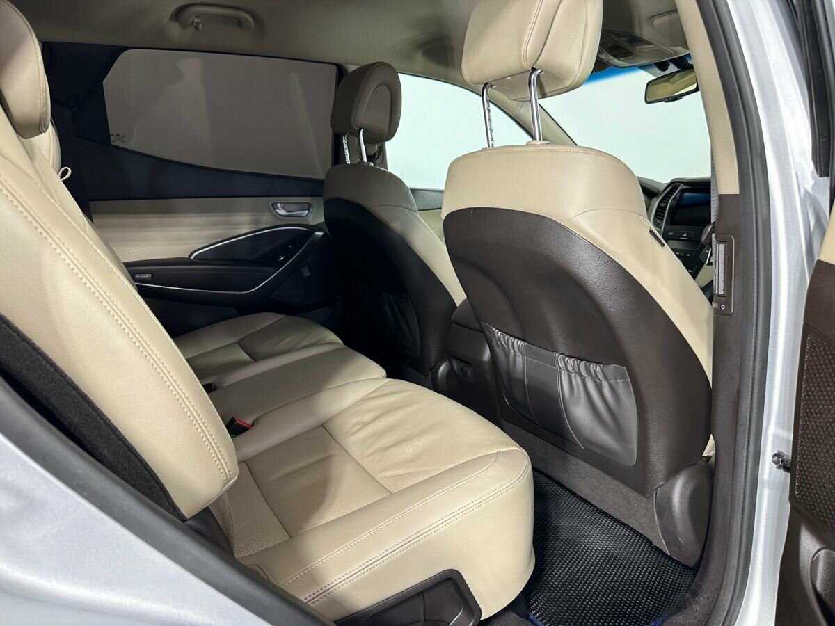 Hyundai Santa Fe 2017 года с пробегом. Фото: #15