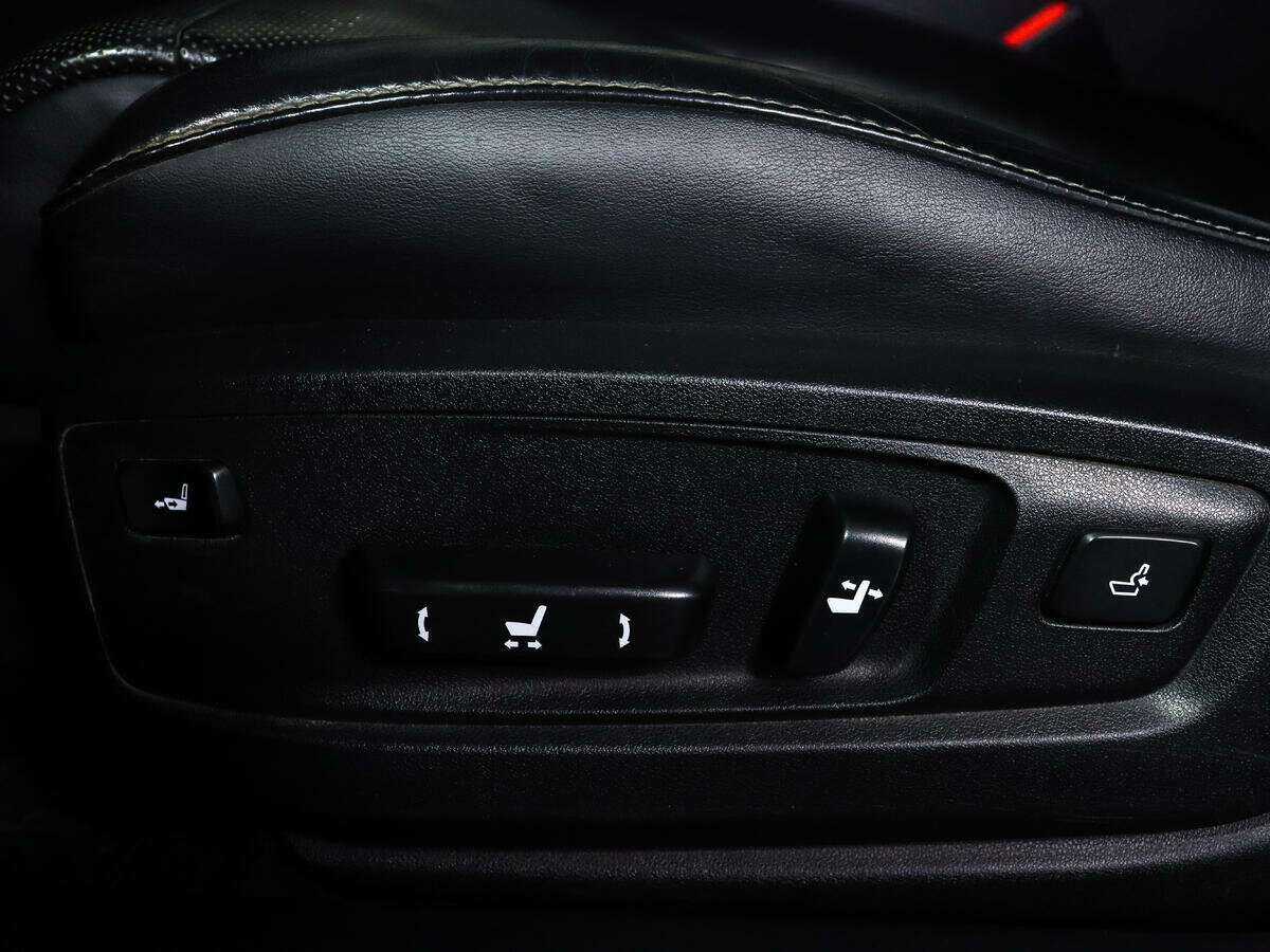 Lexus ES 2016 года с пробегом. Фото: #22