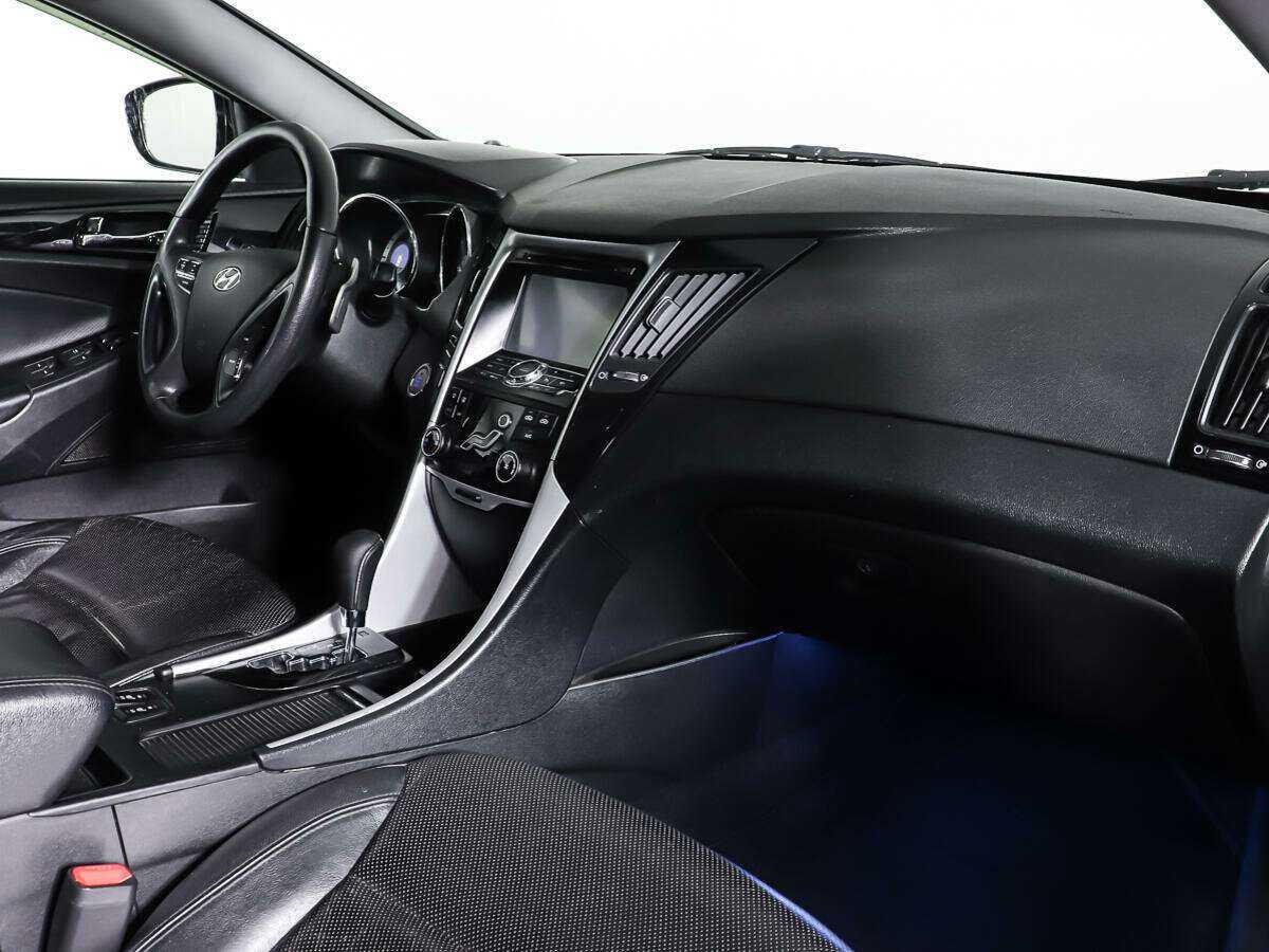 Hyundai Sonata 2011 года с пробегом. Фото: #8