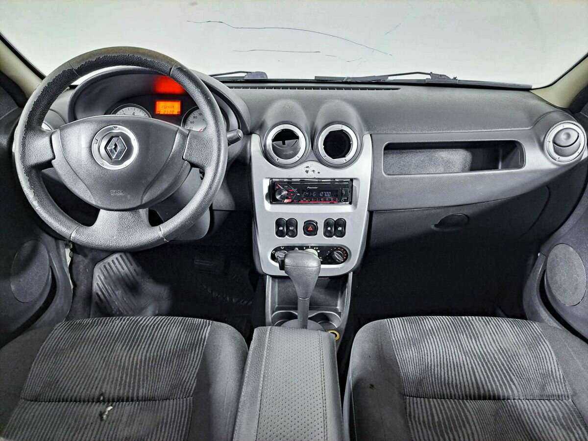 Renault Logan 2011 года с пробегом. Фото: #11