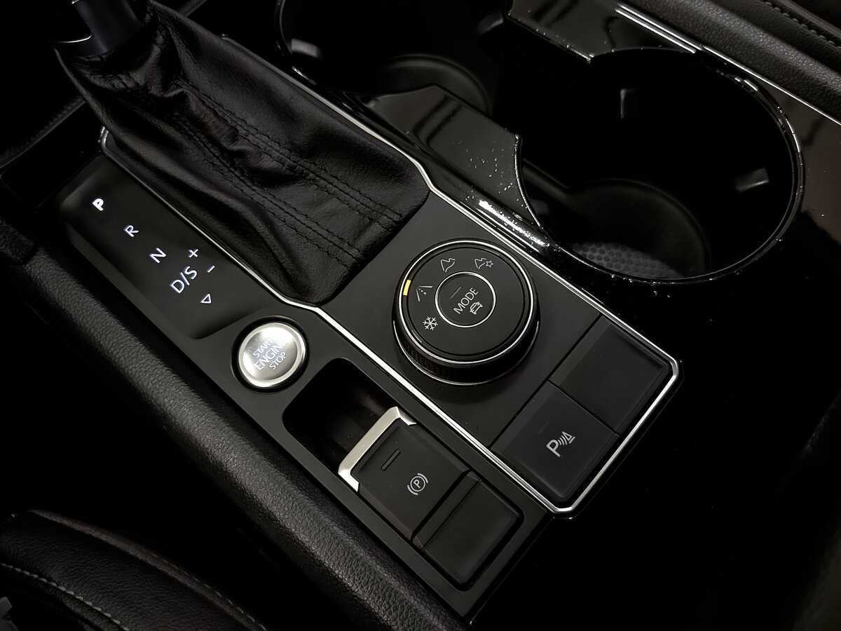 Volkswagen Teramont 2018 года с пробегом. Фото: #26