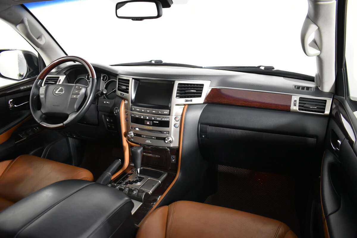 Lexus LX 2013 года с пробегом. Фото: #11