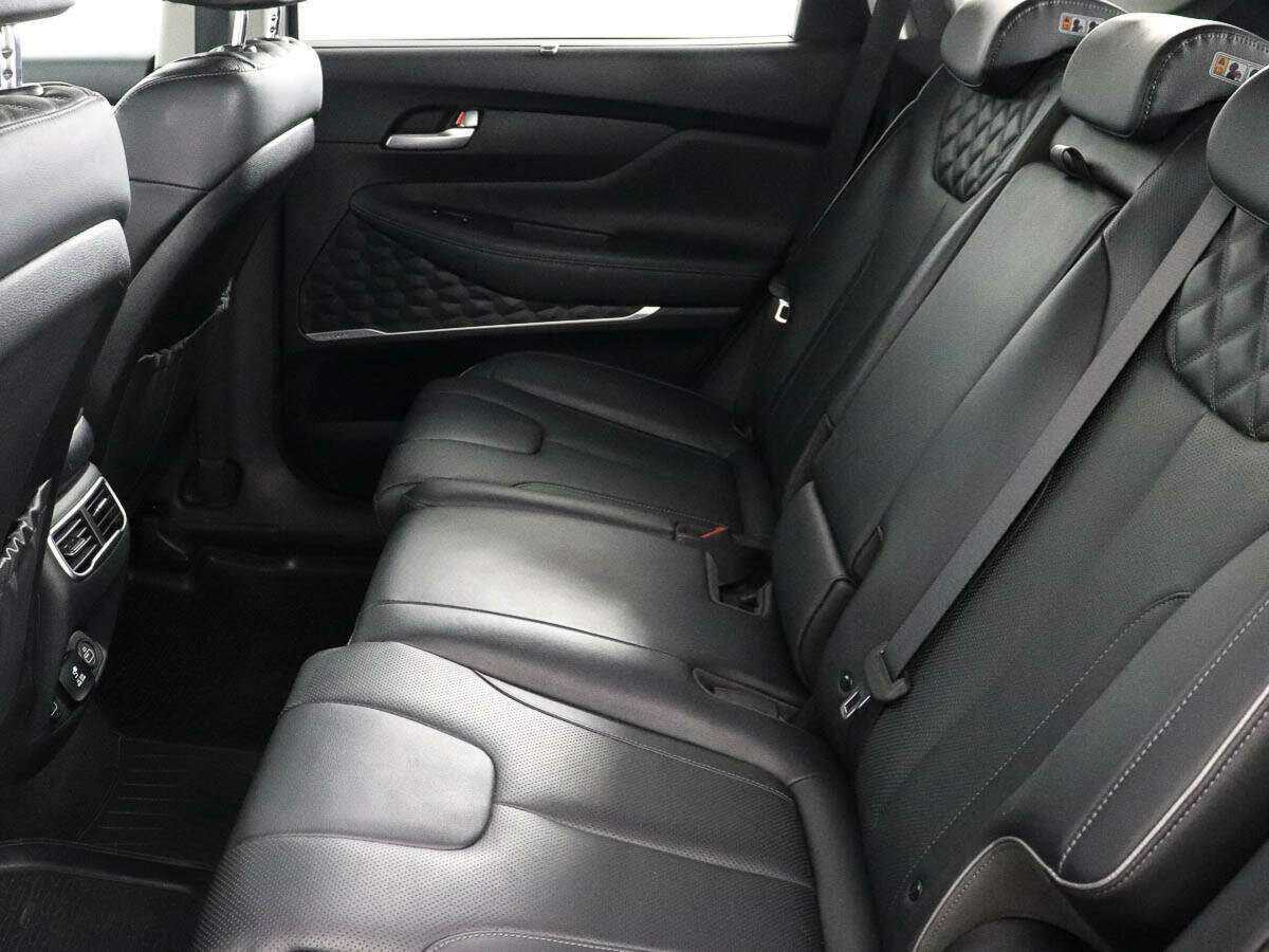 Hyundai Santa Fe 2021 года с пробегом. Фото: #8