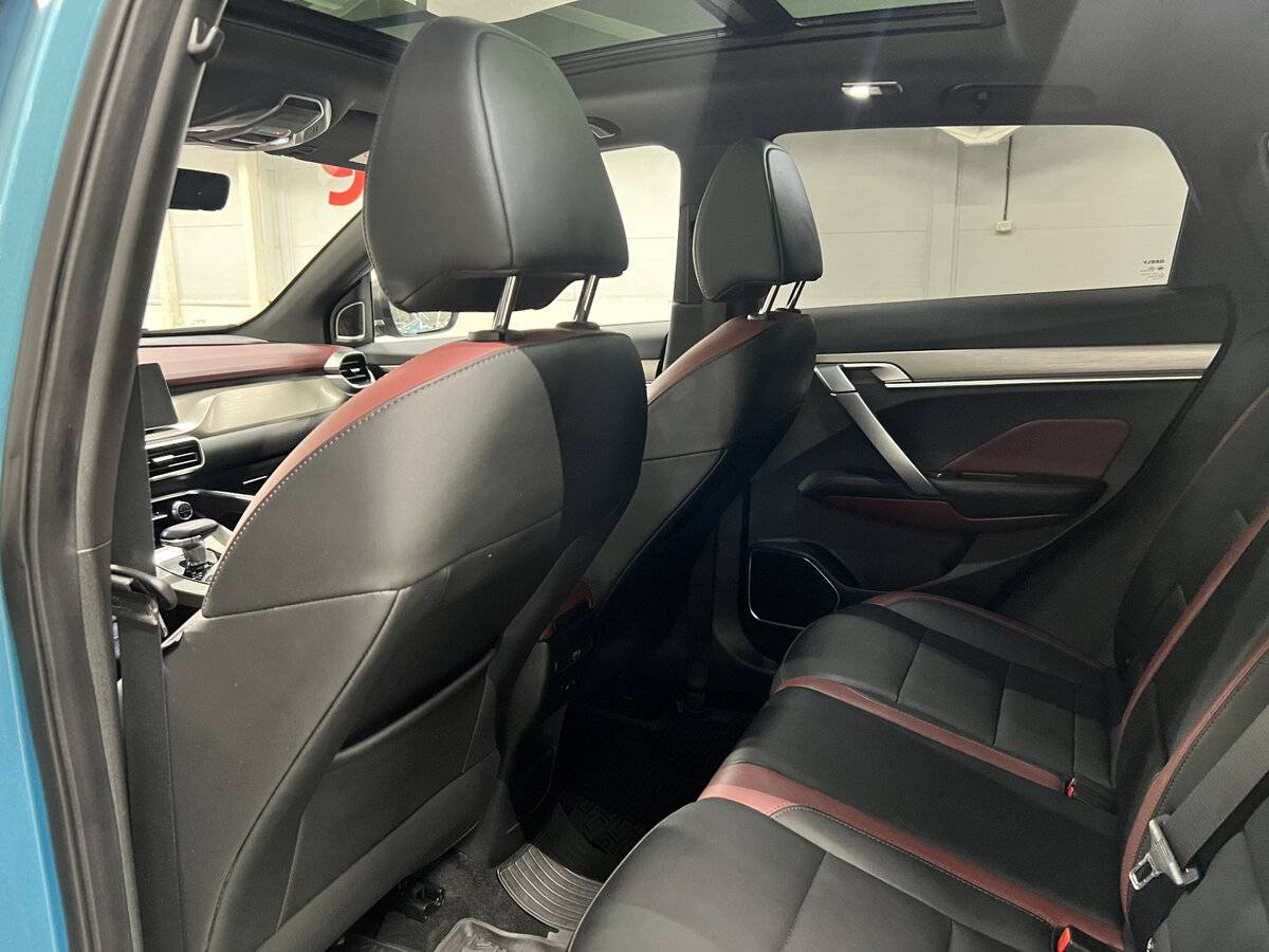 Geely Coolray 2023 года с пробегом. Фото: #11