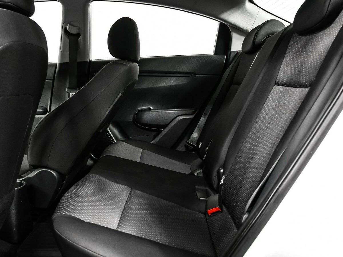 Kia Rio 2020 года с пробегом. Фото: #11