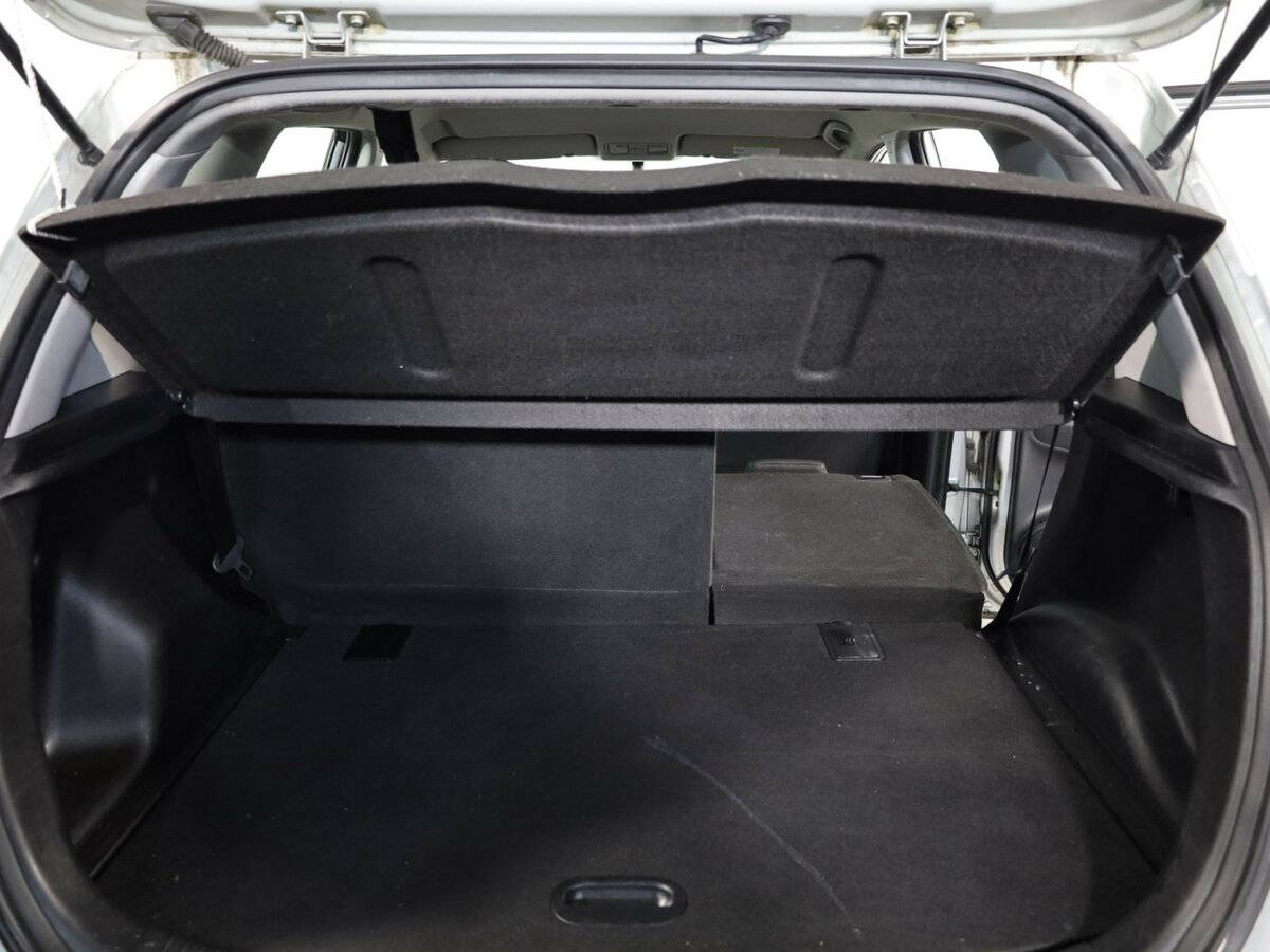 Kia Venga 2012 года с пробегом. Фото: #11