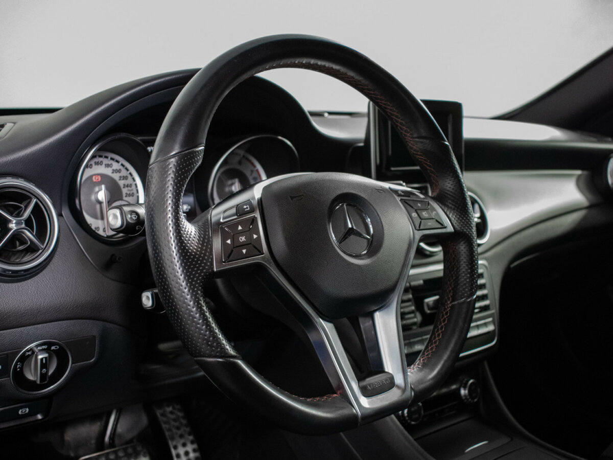 Mercedes-Benz GLA 2015 года с пробегом. Фото: #12