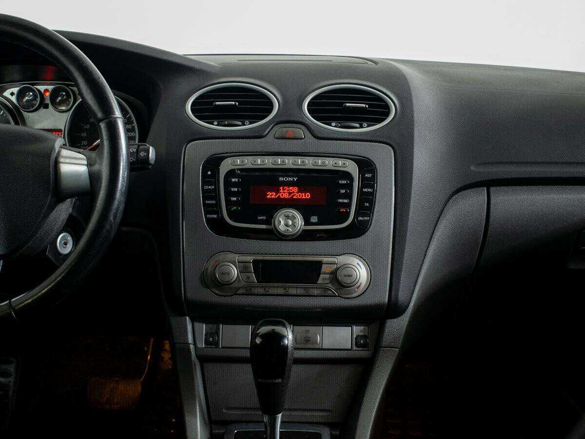 Ford Focus 2010 года с пробегом. Фото: #8