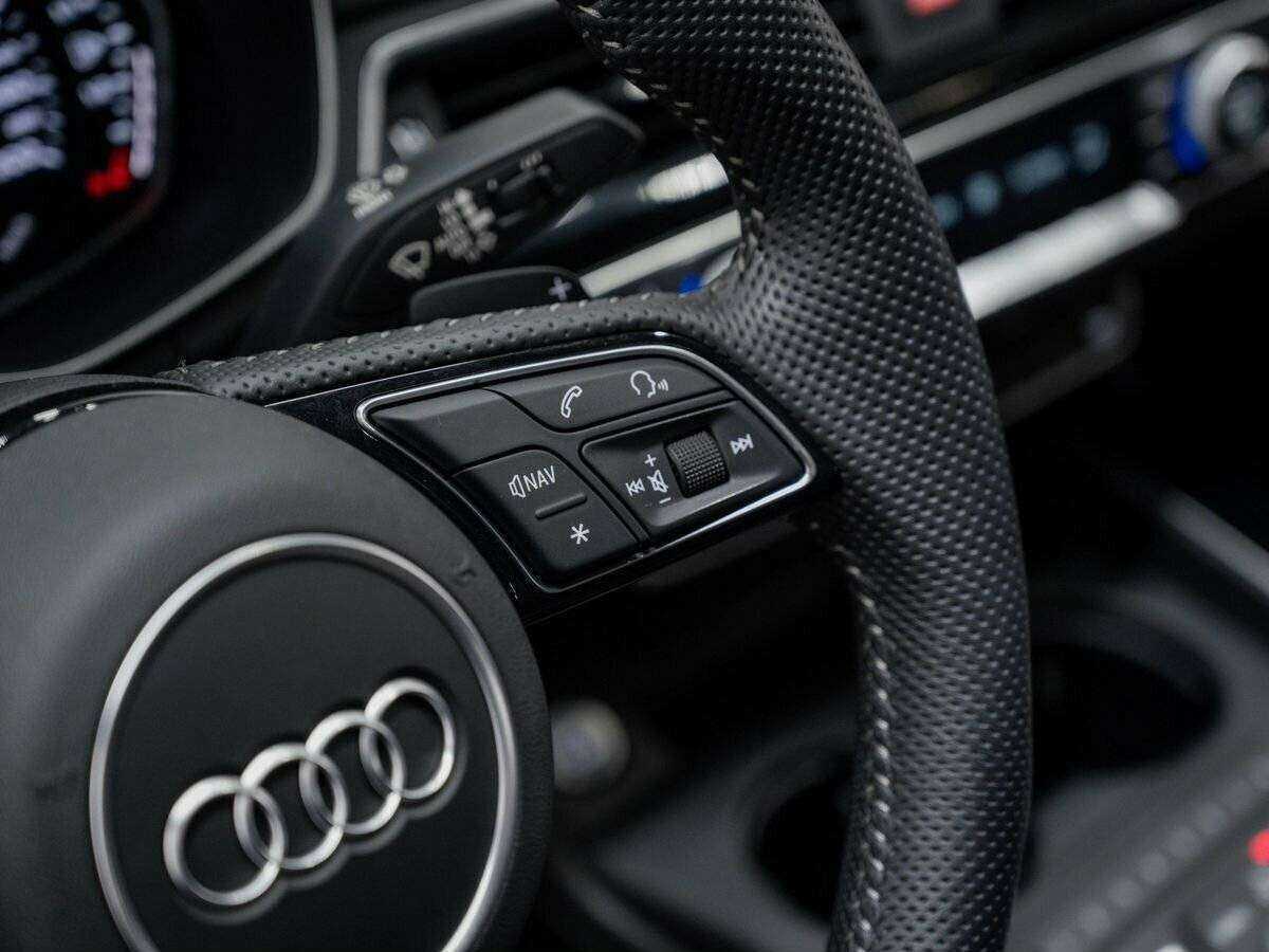 Audi A4 2019 года с пробегом. Фото: #20