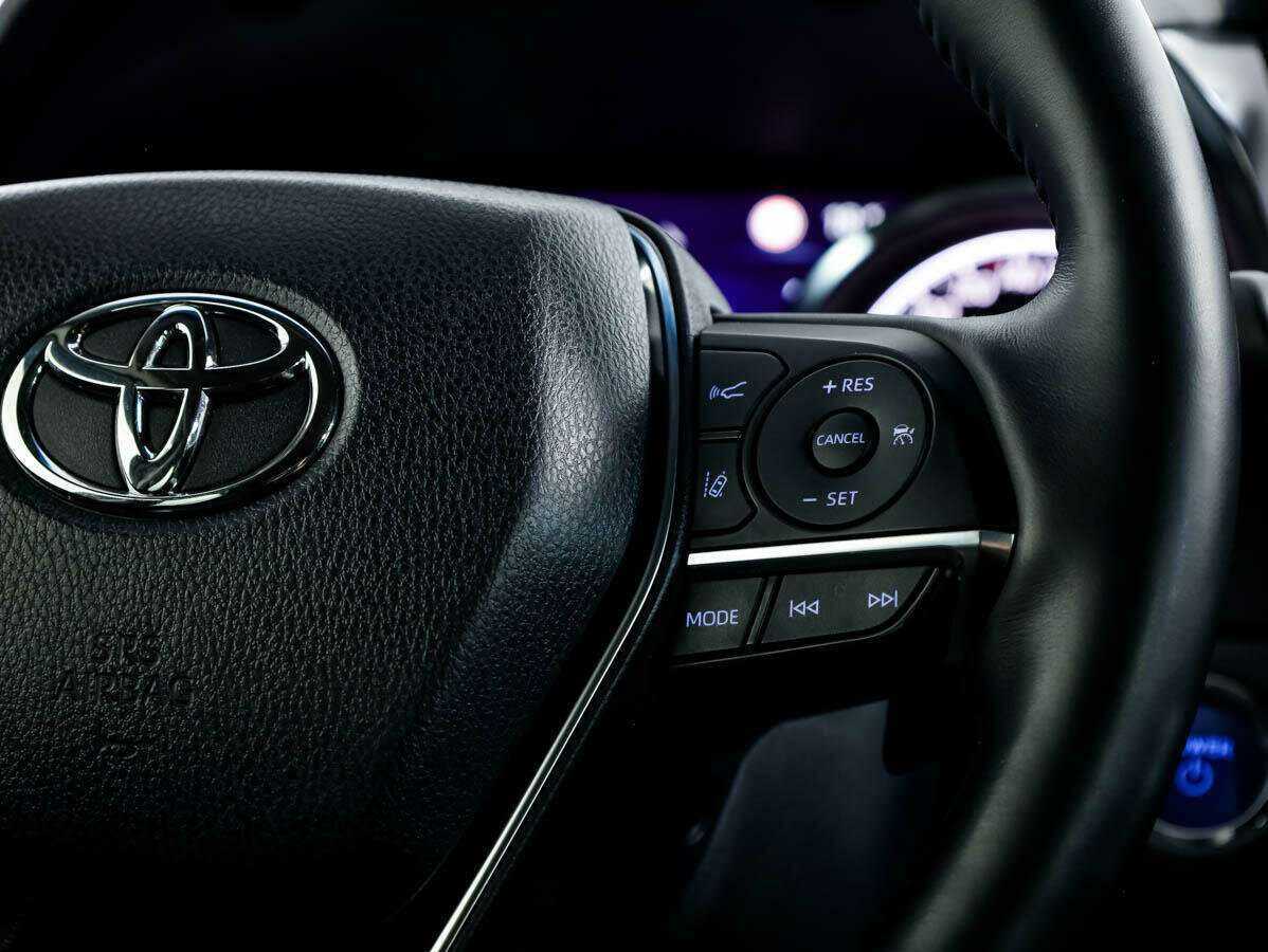 Toyota Camry 2021 года с пробегом. Фото: #14