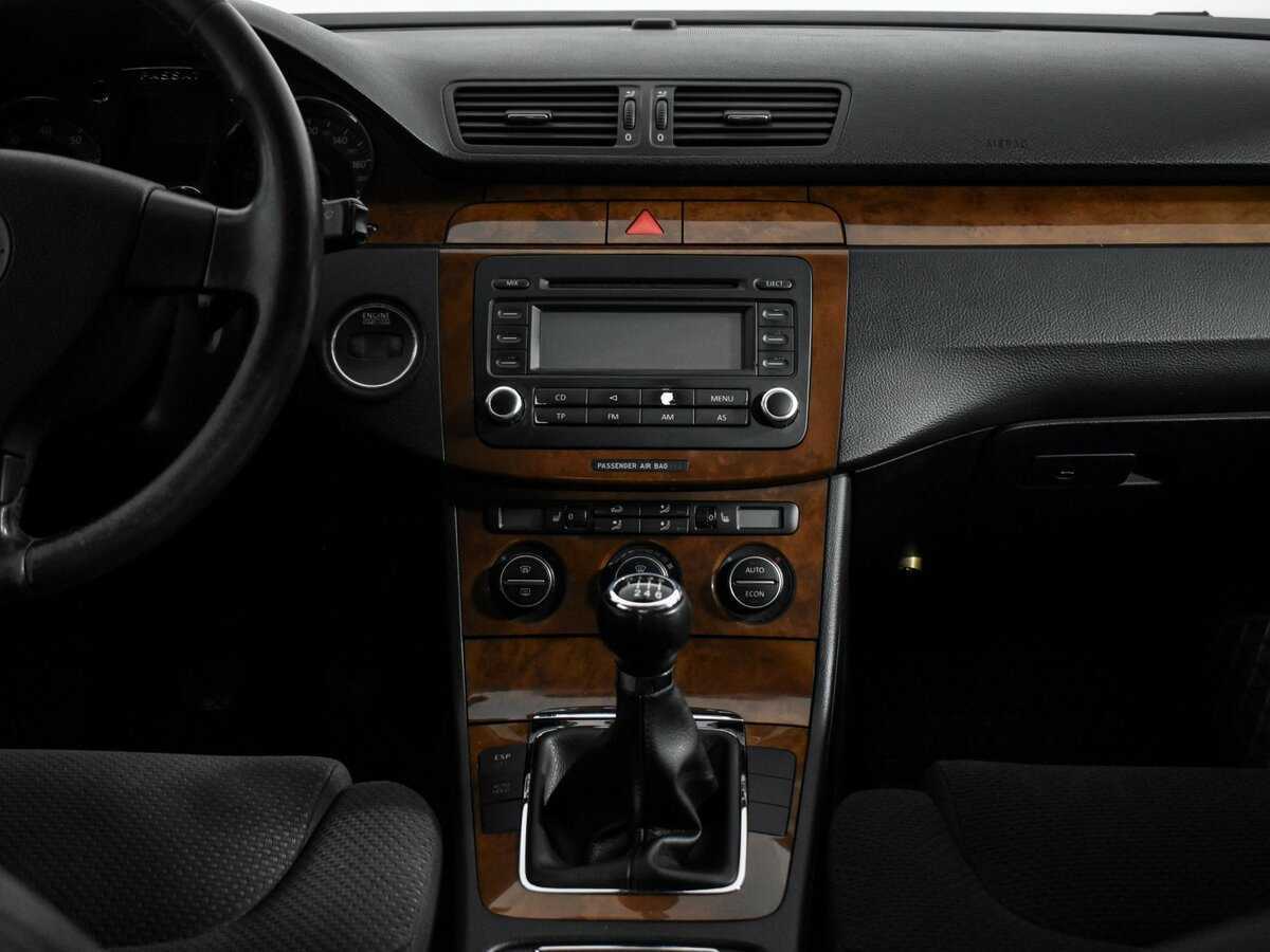 Volkswagen Passat 2006 года с пробегом. Фото: #12