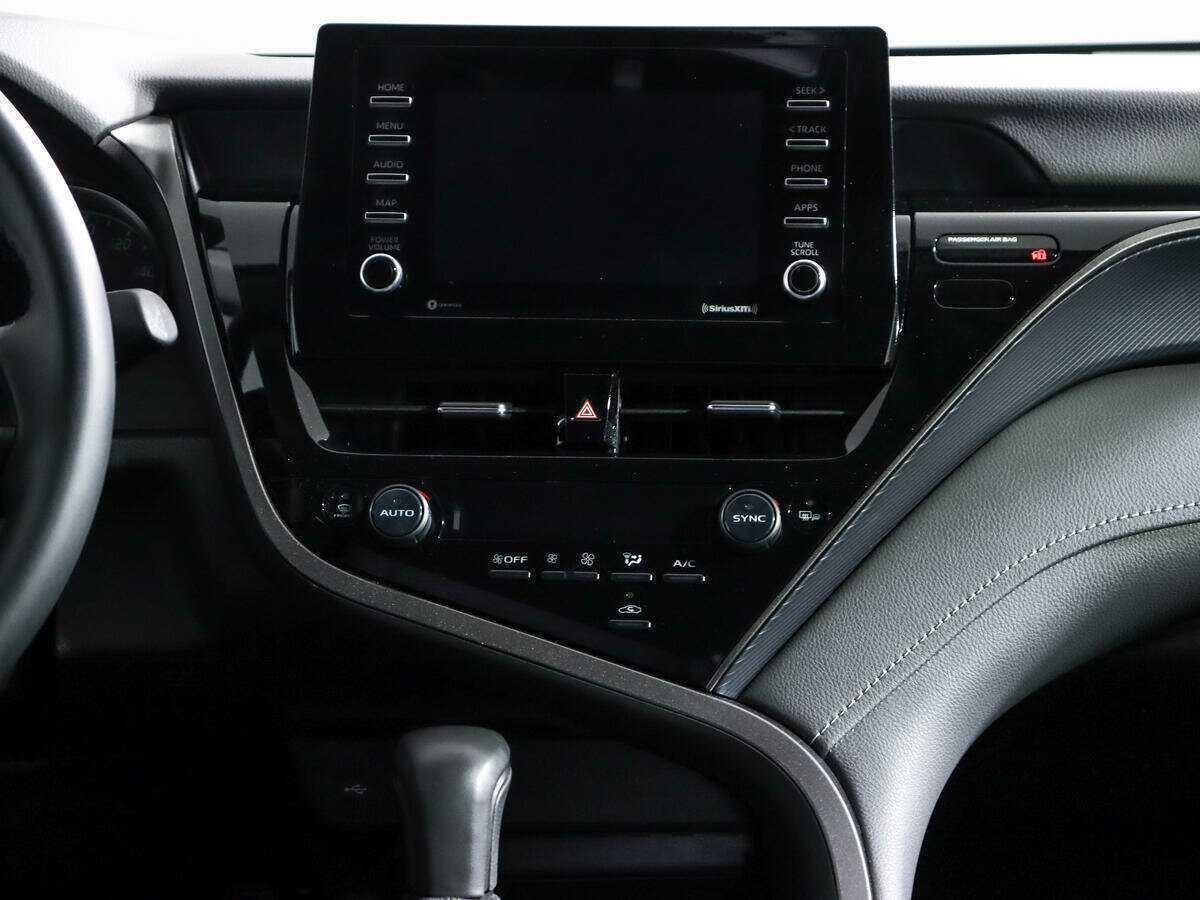 Toyota Camry 2022 года с пробегом. Фото: #12