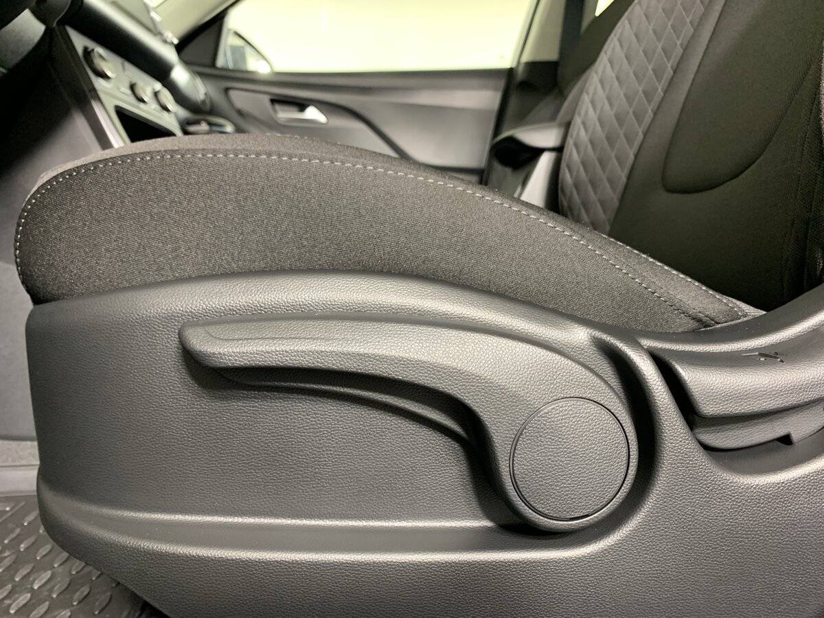 Solaris HC 2024 года с пробегом. Фото: #15