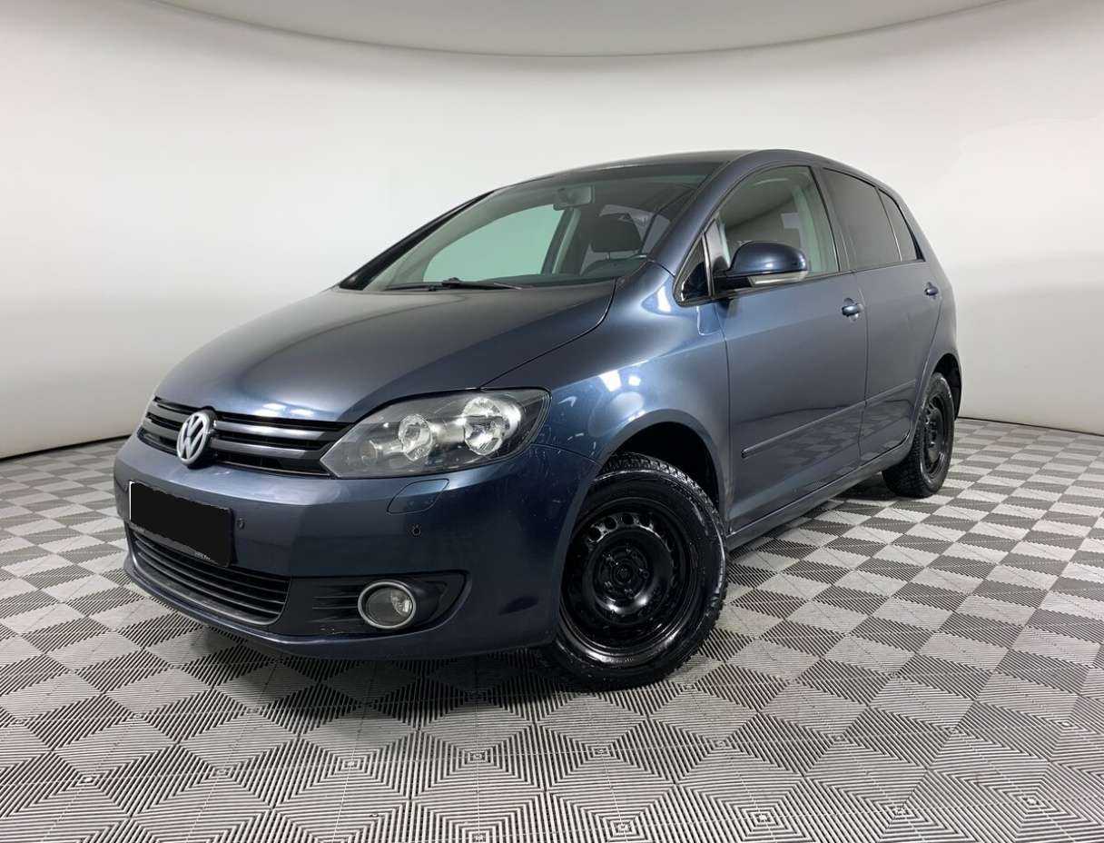 Volkswagen Golf Plus 2010 года с пробегом. Фото: #0