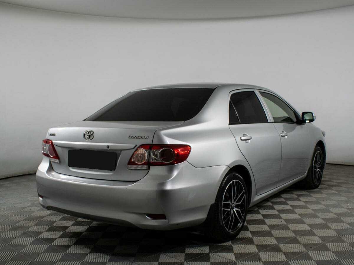 Toyota Corolla 2012 года с пробегом. Фото: #4