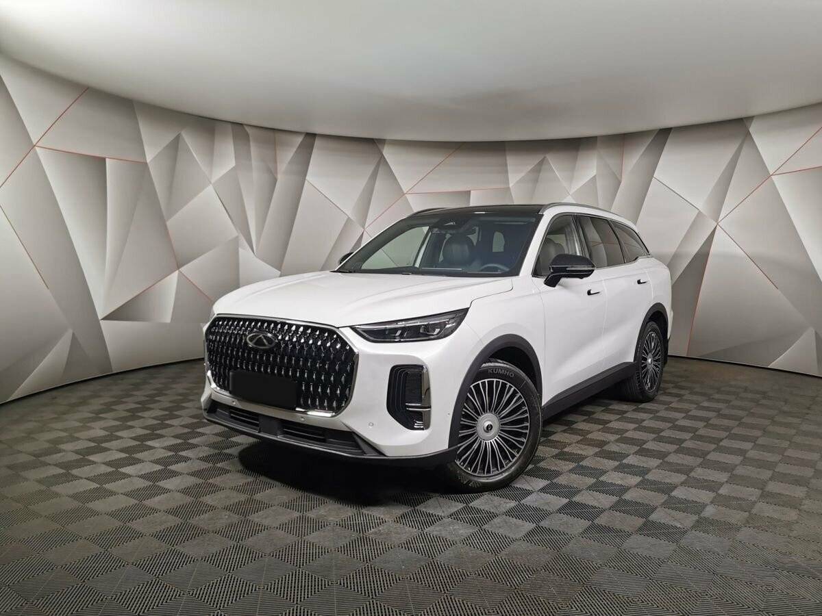 Chery Tiggo 9 2024 года с пробегом. Посмотреть фото