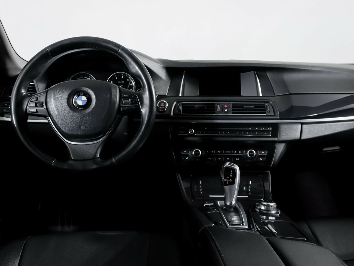 BMW 5 серии 2013 года с пробегом. Фото: #11