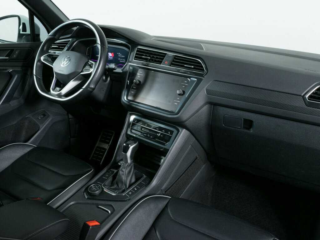 Volkswagen Tiguan 2021 года с пробегом. Фото: #8