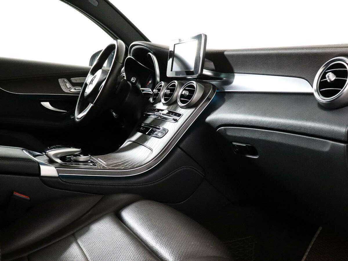 Mercedes-Benz GLC Coupe 2019 года с пробегом. Фото: #6