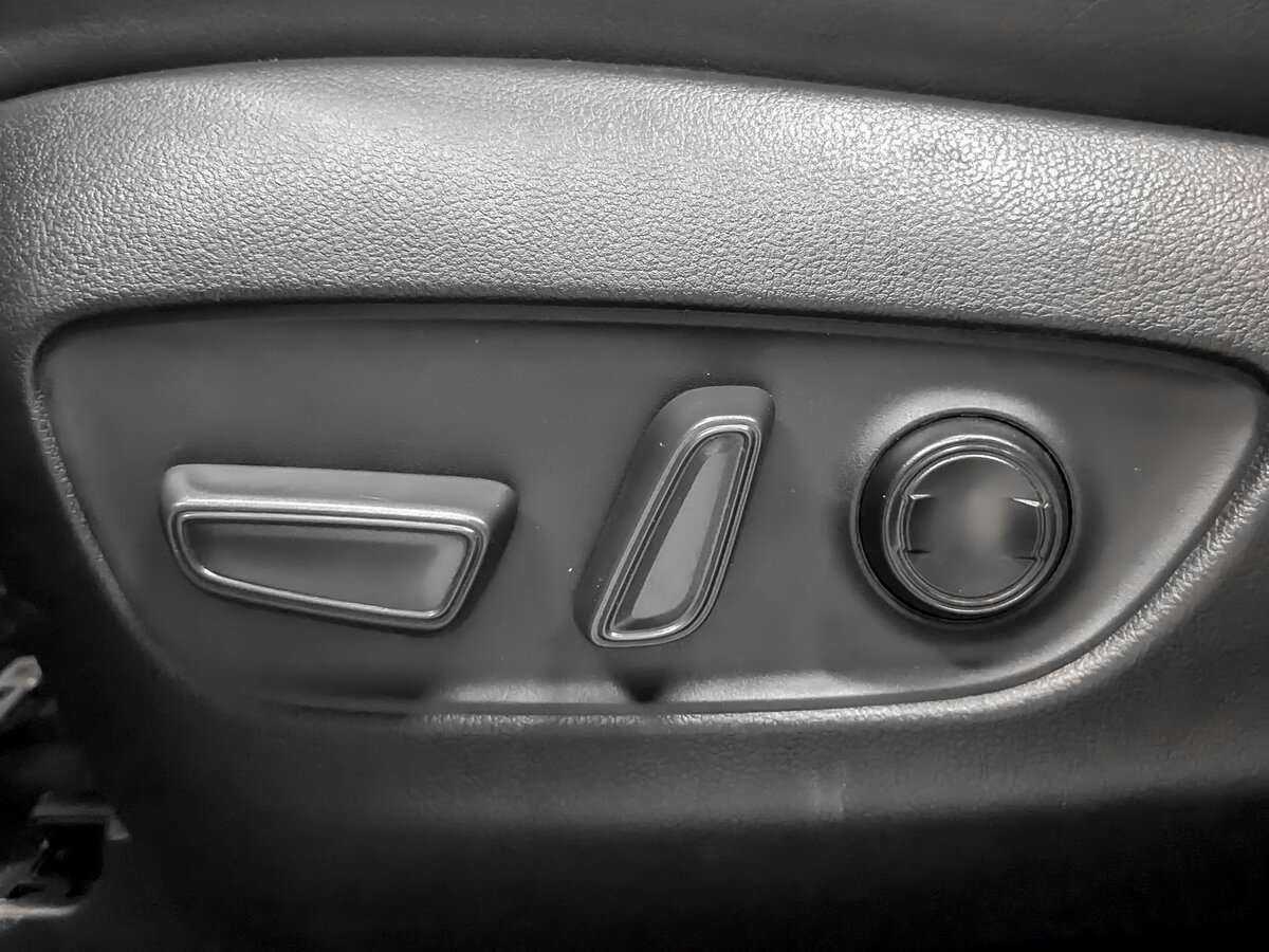 Toyota RAV4 2022 года с пробегом. Фото: #15