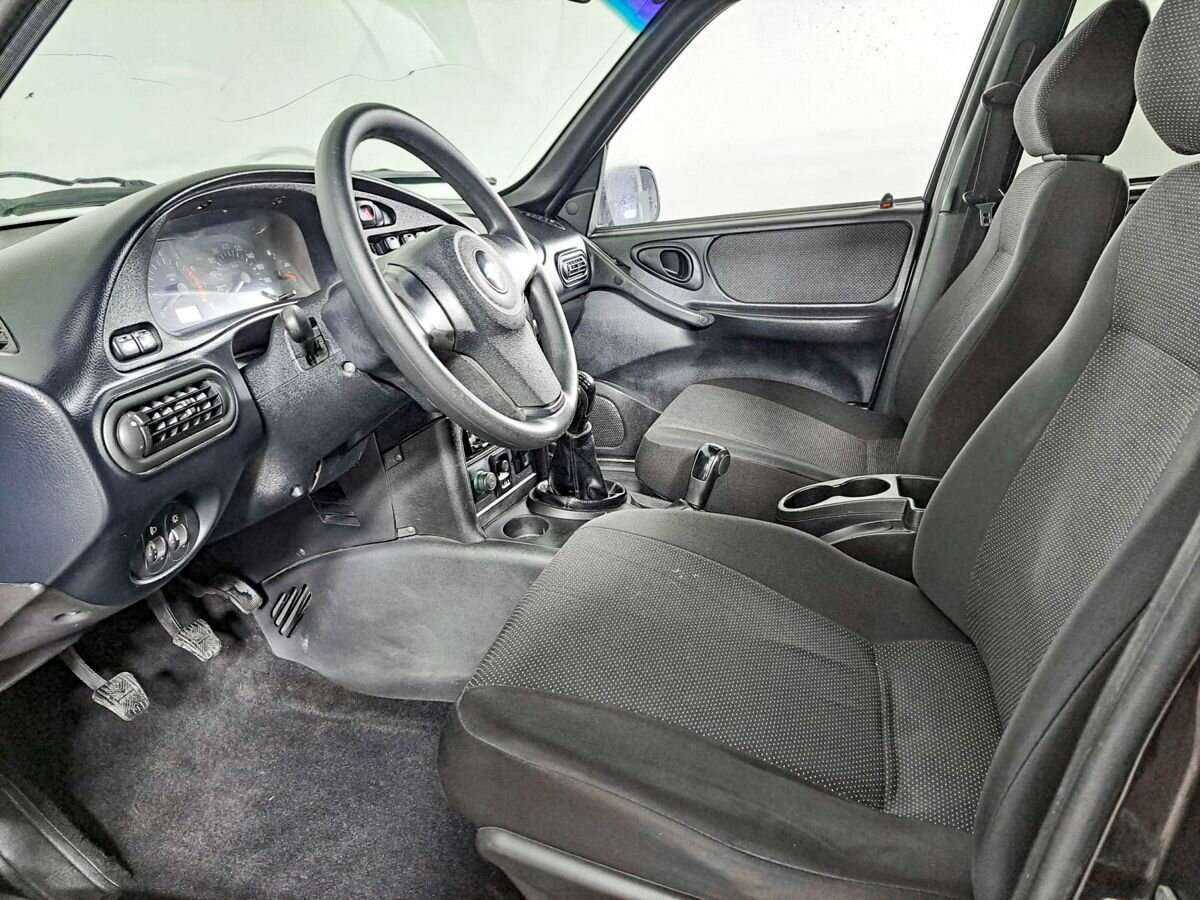 Chevrolet Niva 2011 года с пробегом. Фото: #15