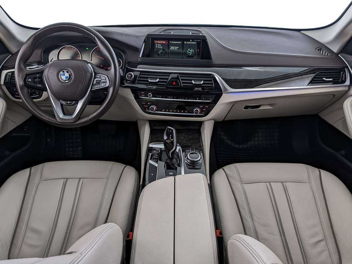 BMW 5 серии 2017 года с пробегом. Фото: #9