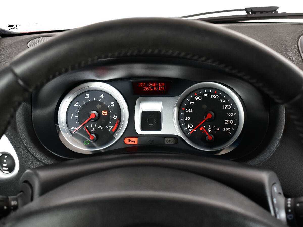 Renault Clio 2007 года с пробегом. Фото: #10