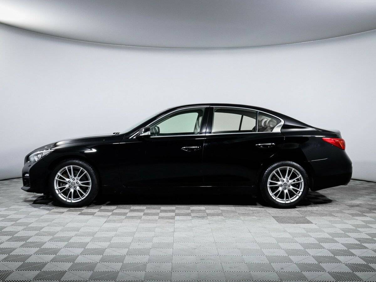 Infiniti Q50 2014 года с пробегом. Фото: #7
