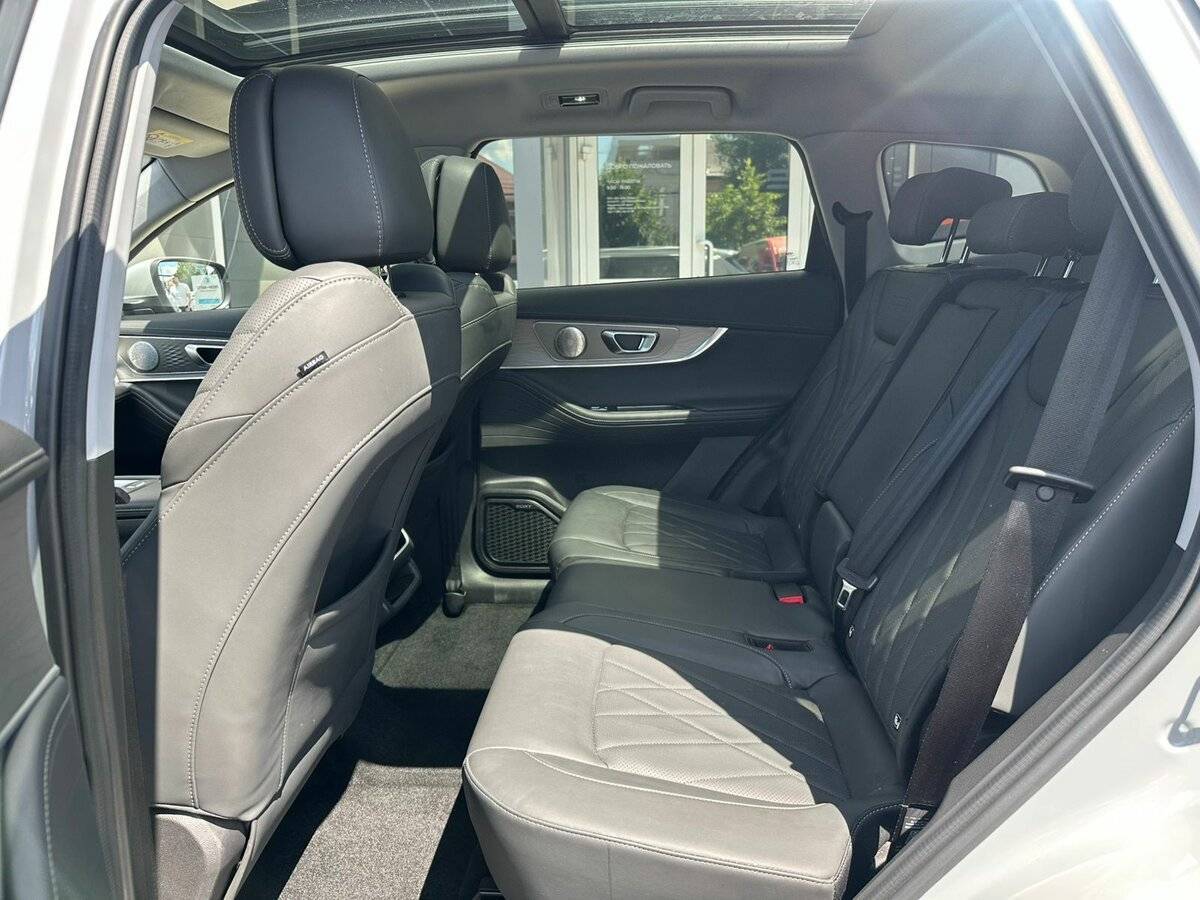 Chery Tiggo 8 Pro Max 2023 года с пробегом. Фото: #13