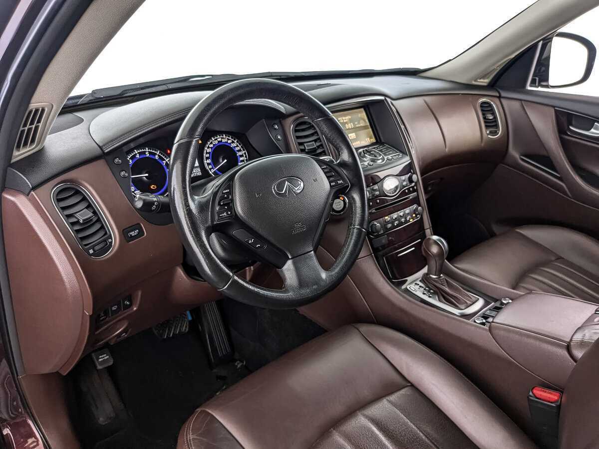 Infiniti EX 2013 года с пробегом. Фото: #10